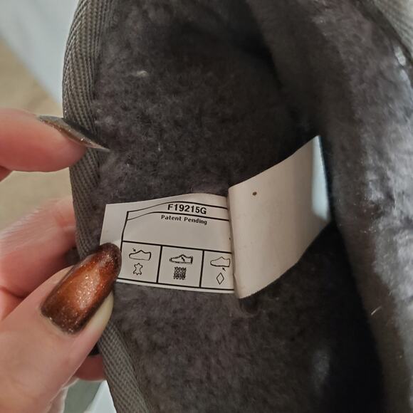 Ugg Heart Kids Suede Shearling Lined Mid Moto Boots Size 4 Gray Winter Leather - Picture 12 of 12